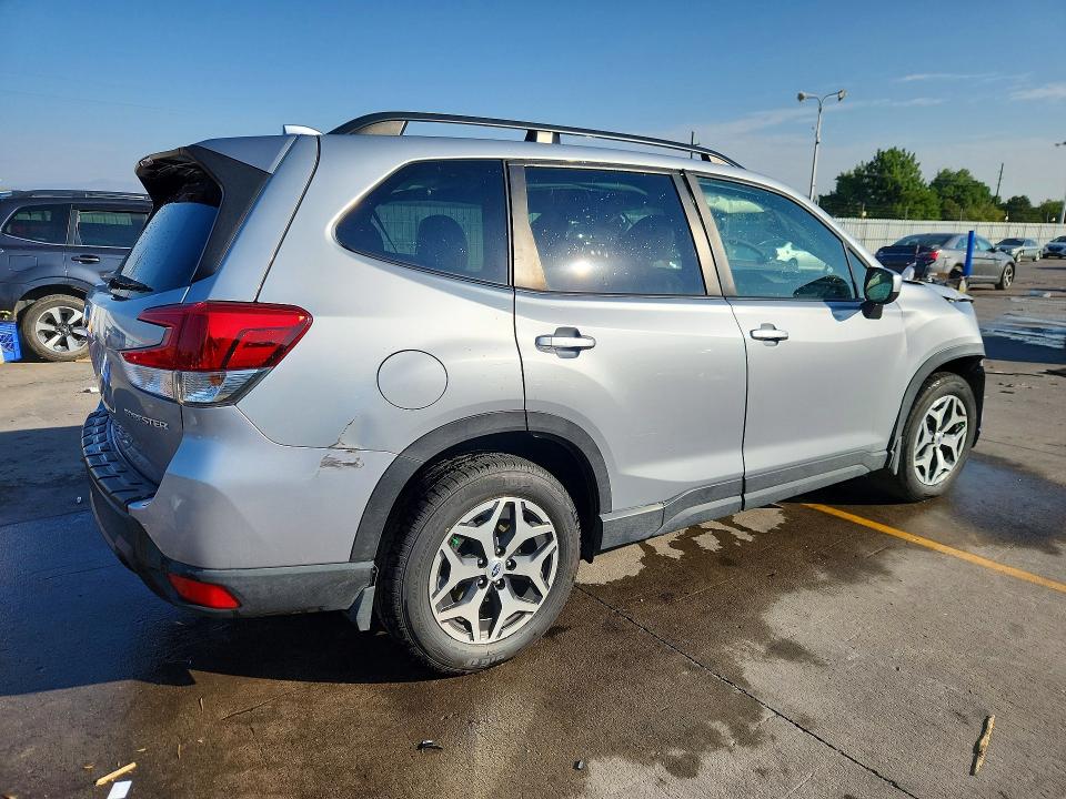 Aukcja sprzedaży 2021 Subaru Forester, vin: JF2SKAJC2MH592415, numer aukcji: 61961306