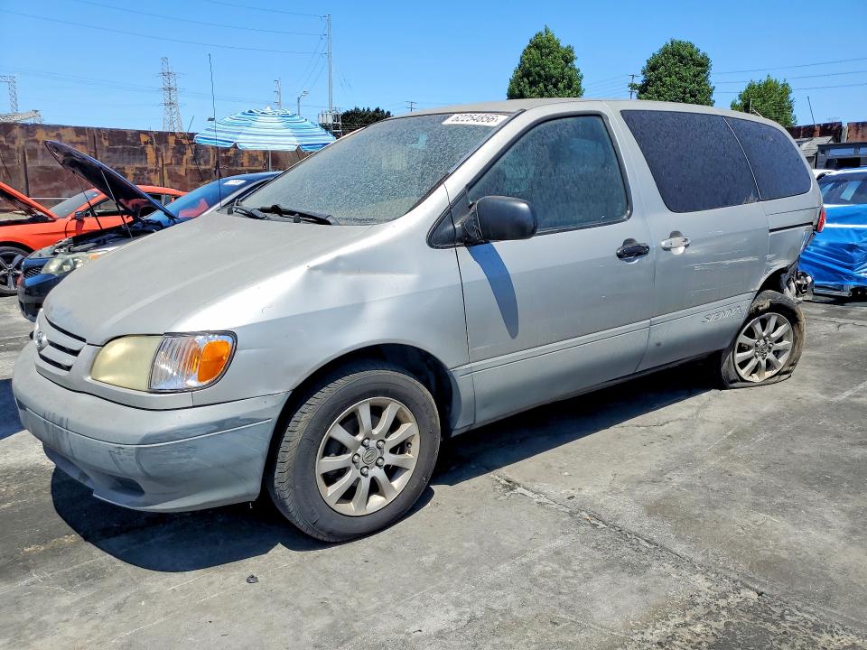 62254856 :رقم المزاد ، 4T3ZF19C41U374598 vin ، 2001 Toyota Sienna مزاد بيع