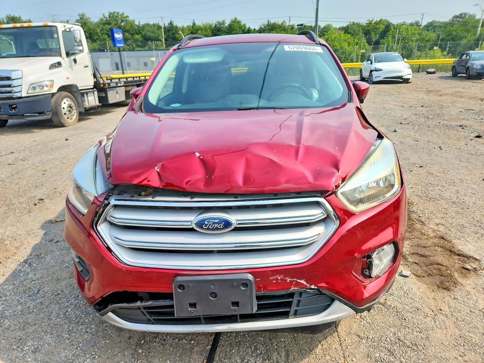 Продажа на аукционе авто 2018 Ford Escape, vin: 1FMCU9GD5JUB07324, номер лота: 62069666