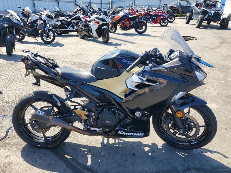 63218956 :رقم المزاد ، JKAEXKG17JDA04954 vin ، 2018 Kawasaki Ex400 مزاد بيع
