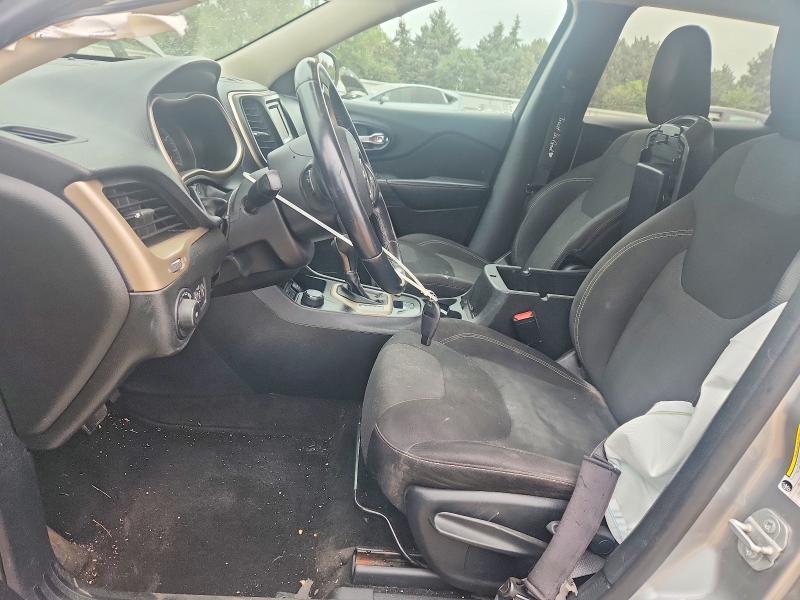 Продажа на аукционе авто 2015 Jeep Cherokee, vin: 1C4PJMCB6FW715015, номер лота: 62656226