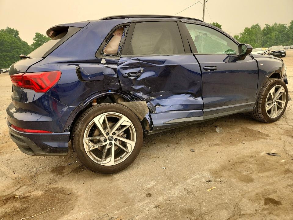 Продажа на аукционе авто 2025 Audi Q3, vin: WA1DECF31S1112822, номер лота: 61342926