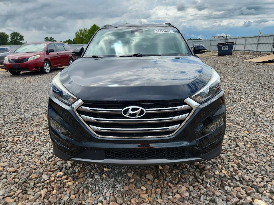 2016 Hyundai Tucson მანქანა იყიდება აუქციონზე, vin: KM8J3CA25GU066197, აუქციონის ნომერი: 61411886