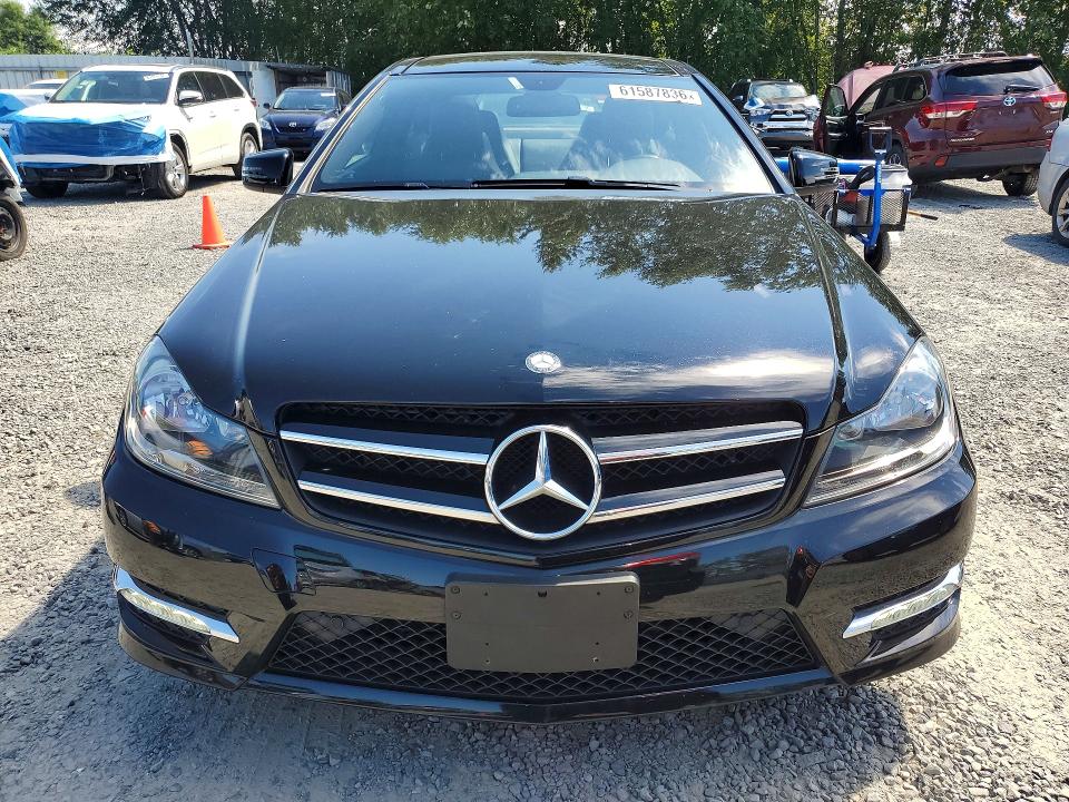Aukcja sprzedaży 2015 Mercedes-benz C, vin: WDDGJ5HB9FG416584, numer aukcji: 61587836