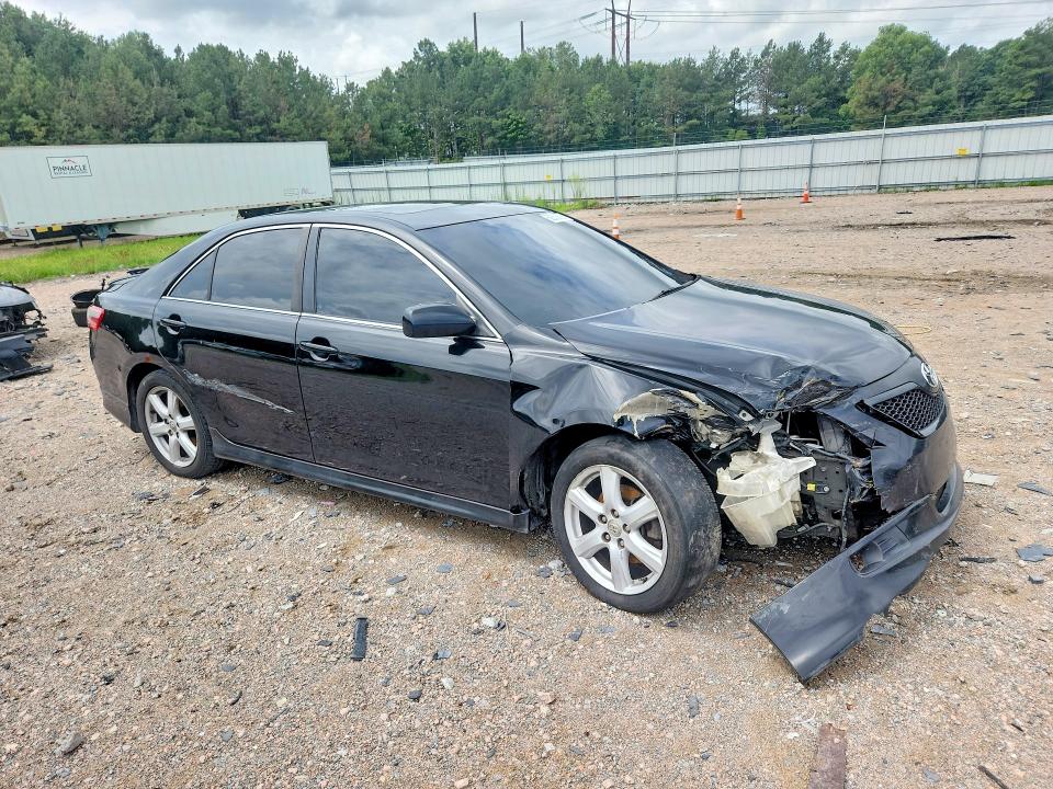 60858826 :رقم المزاد ، 4T1BE46K17U005698 vin ، 2007 Toyota Camry مزاد بيع