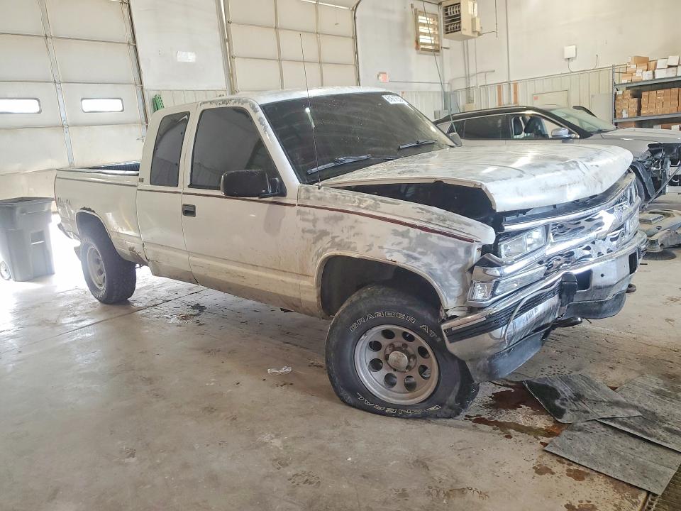 1995 Chevrolet 2500 4x4 მანქანა იყიდება აუქციონზე, vin: 2GCFK29S1S1151960, აუქციონის ნომერი: 61617536