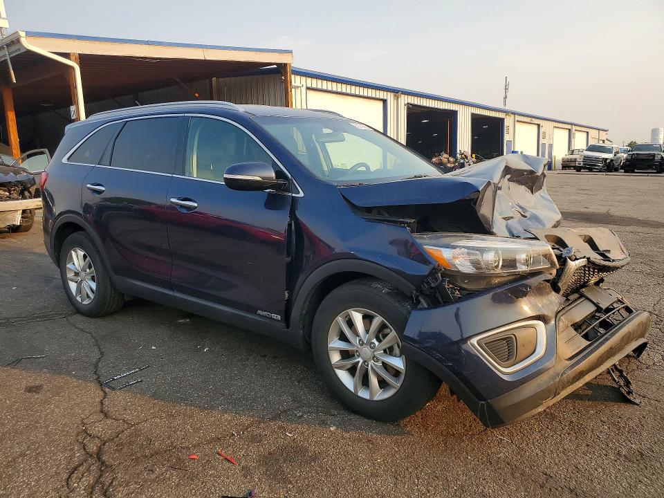 2016 Kia Sorento მანქანა იყიდება აუქციონზე, vin: 5XYPGDA59GG160636, აუქციონის ნომერი: 60072226