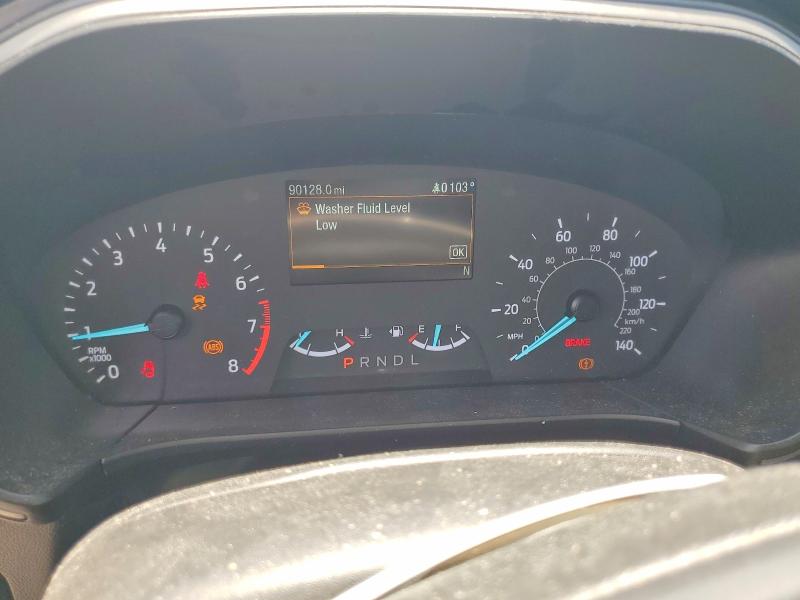 60917516 :رقم المزاد ، 1FMCU0F62NUA26284 vin ، 2022 Ford Escape مزاد بيع
