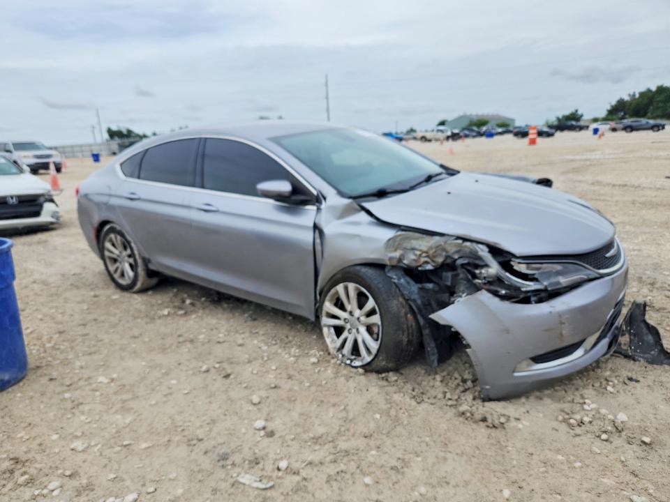 61323206 :رقم المزاد ، 1C3CCCAB7FN603016 vin ، 2015 Chrysler 200 مزاد بيع