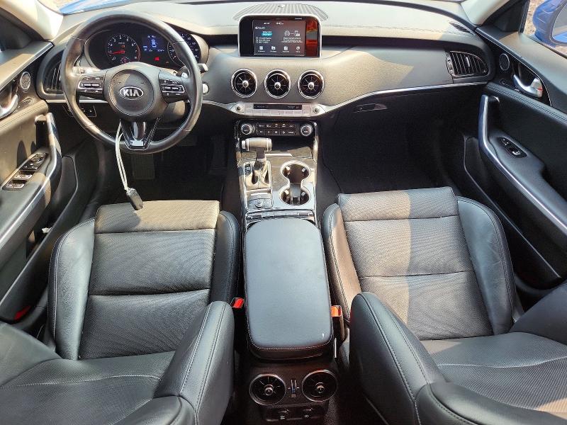 61369956 :رقم المزاد ، KNAE15LA6J6041300 vin ، 2018 Kia Stinger مزاد بيع