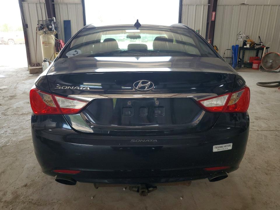 61008366 :رقم المزاد ، 5NPEC4AC2DH799950 vin ، 2013 Hyundai Sonata مزاد بيع