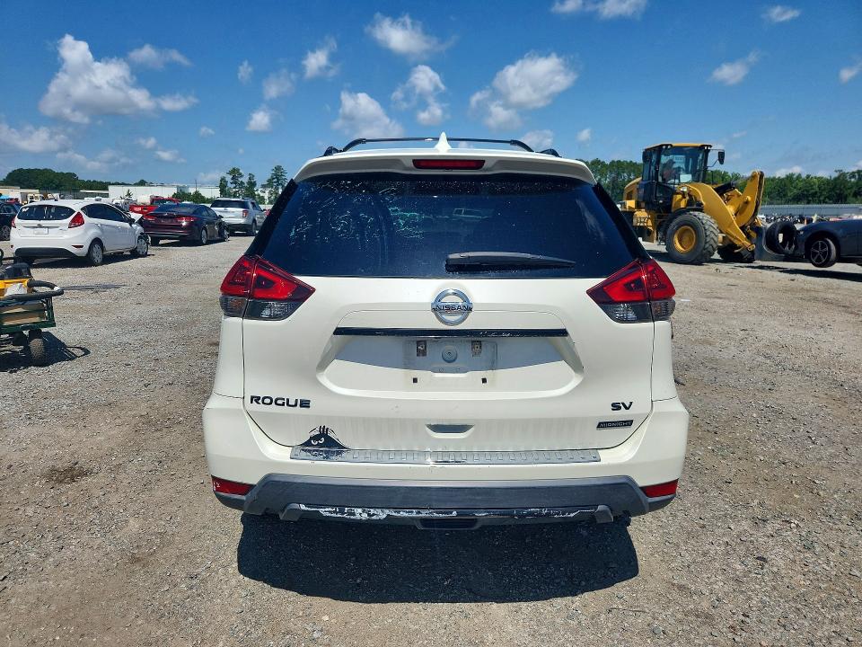 Продажа на аукционе авто 2018 Nissan Rogue, vin: 5N1AT2MT7JC770056, номер лота: 61838666