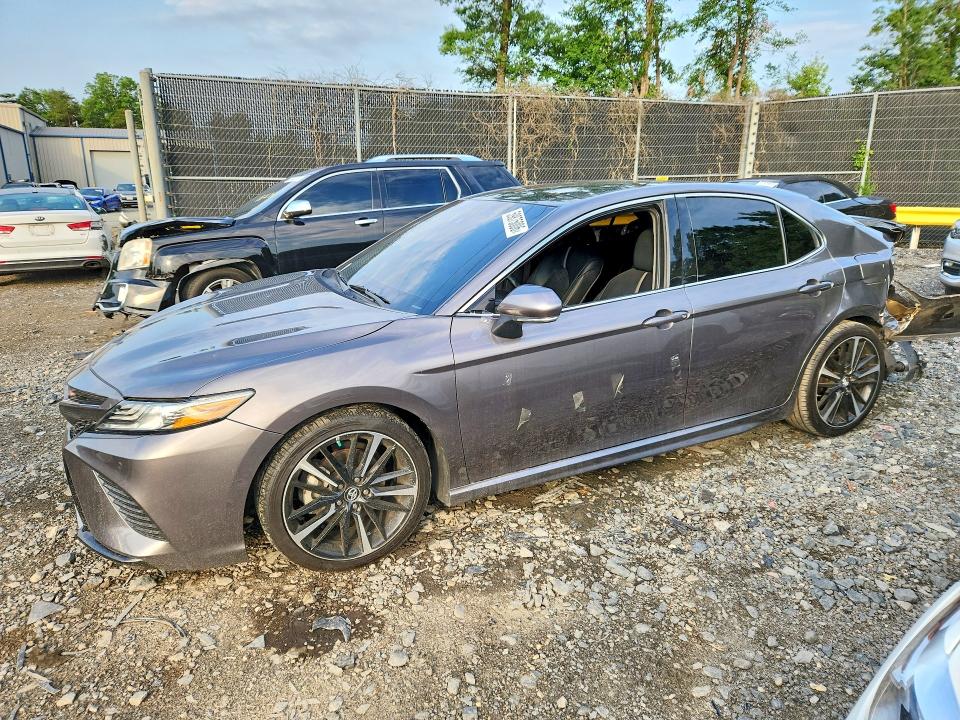 Aukcja sprzedaży 2018 Toyota Camry, vin: 4T1B61HK8JU121125, numer aukcji: 59875006