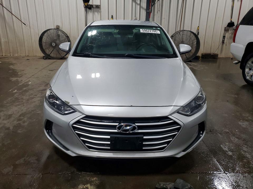 59622786 :رقم المزاد ، 5NPD84LF1JH217949 vin ، 2018 Hyundai Elantra مزاد بيع