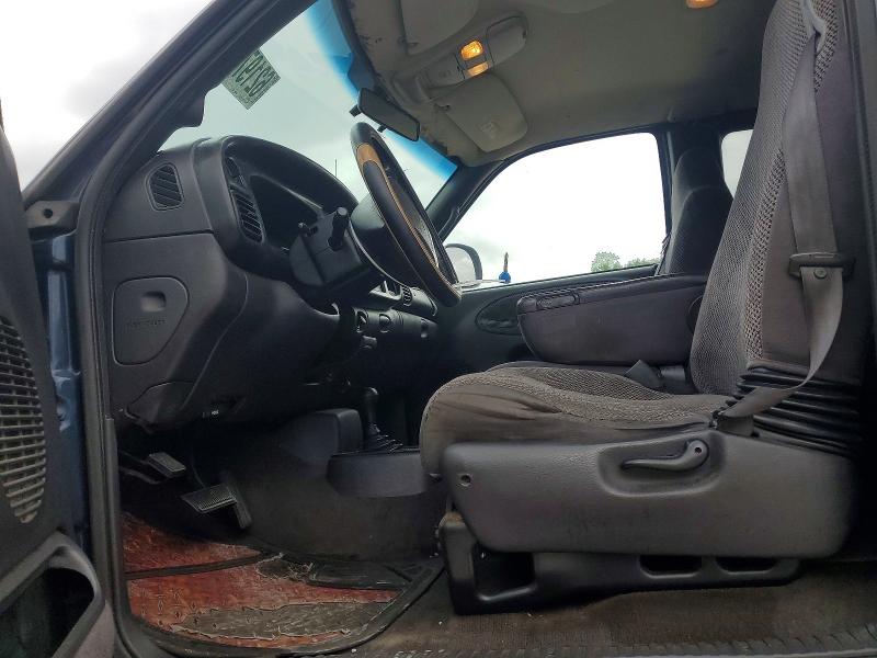2001 Dodge Ram 1500 მანქანა იყიდება აუქციონზე, vin: 1B7HF13Z31J507438, აუქციონის ნომერი: 62197466