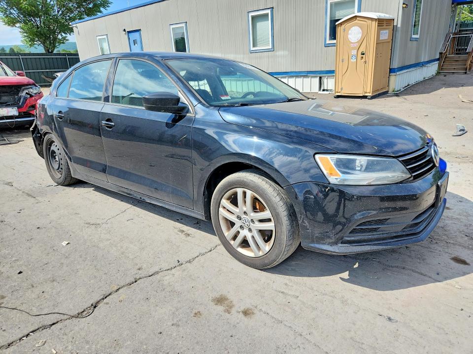 60421056 :رقم المزاد ، 3VW2K7AJ2FM351515 vin ، 2015 Volkswagen Jetta مزاد بيع
