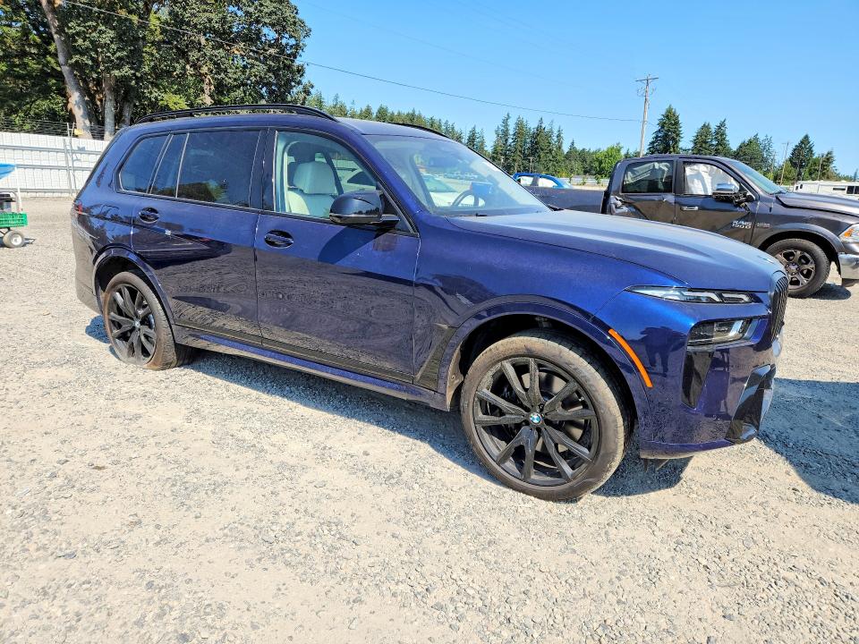 60071606 :رقم المزاد ، 5UX33EM07P9R70556 vin ، 2023 Bmw X7 مزاد بيع