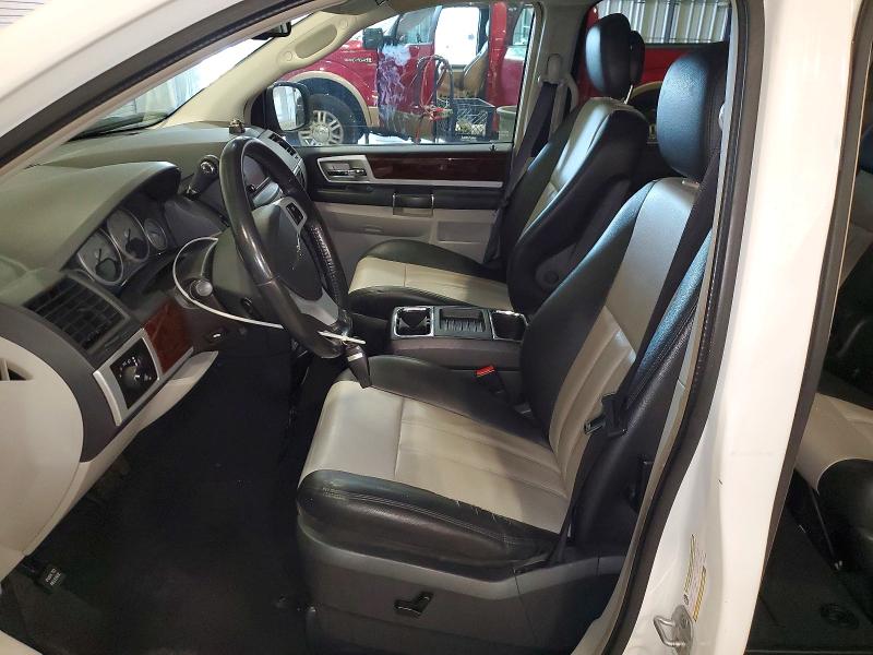 59112186 :رقم المزاد ، 2A4RR8DX9AR436625 vin ، 2010 Chrysler Town & Country مزاد بيع