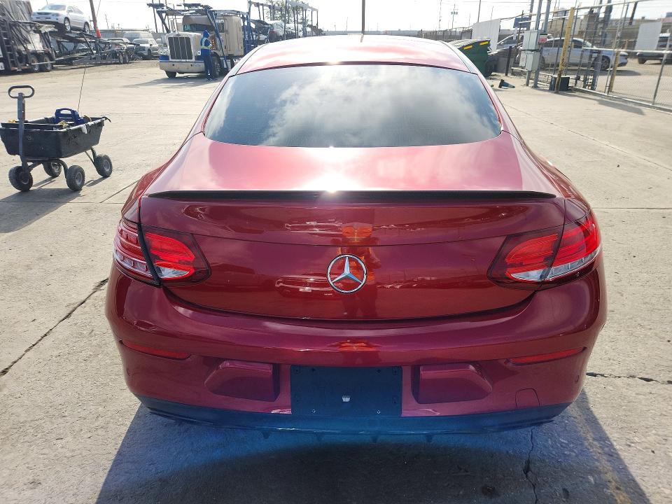 2018 Mercedes-benz C მანქანა იყიდება აუქციონზე, vin: WDDWJ6EB8JF671327, აუქციონის ნომერი: 61593286