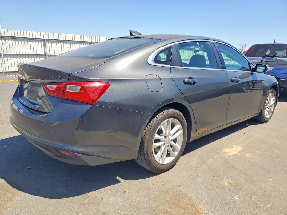 Продаж на аукціоні авто 2018 Chevrolet Malibu, vin: 1G1ZD5ST7JF127948, номер лоту: 62545296