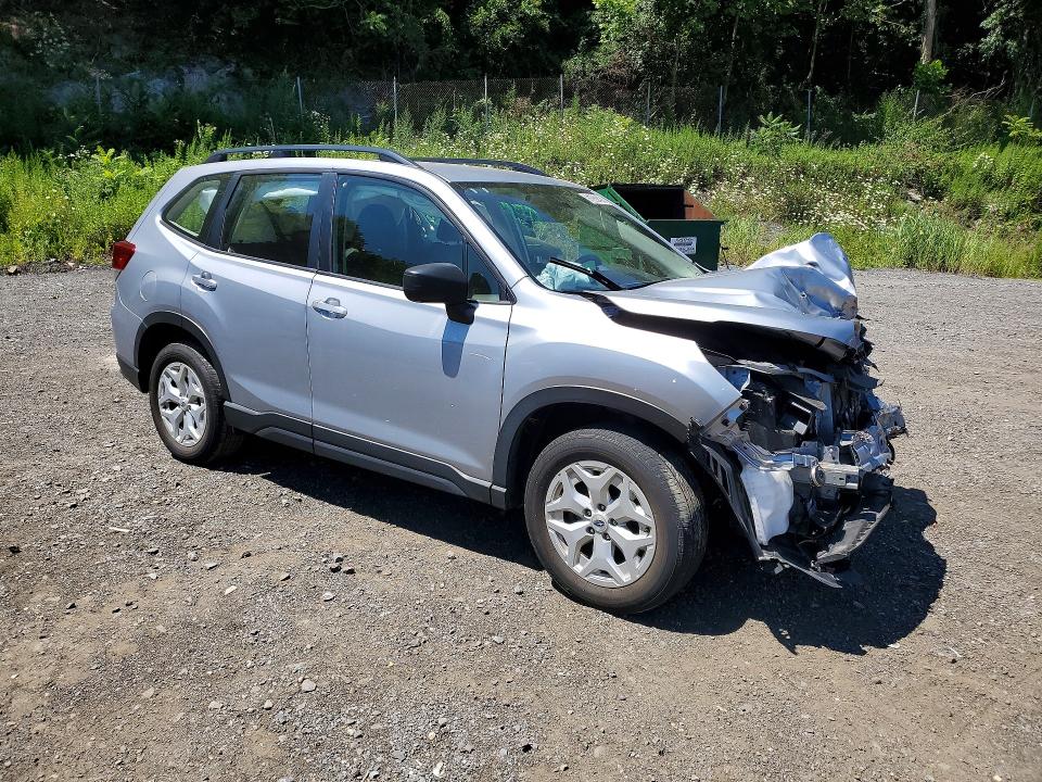 61232406 :رقم المزاد ، JF2SKADC2MH552542 vin ، 2021 Subaru Forester مزاد بيع