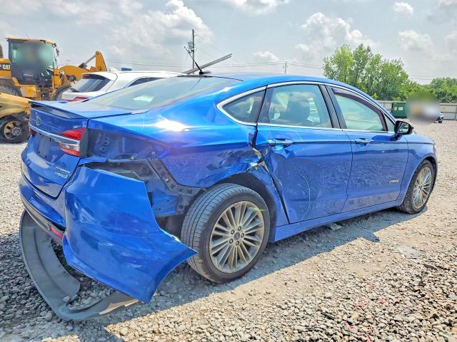 Продажа на аукционе авто 2018 Ford Fusion, vin: 3FA6P0RU2JR116500, номер лота: 62876966