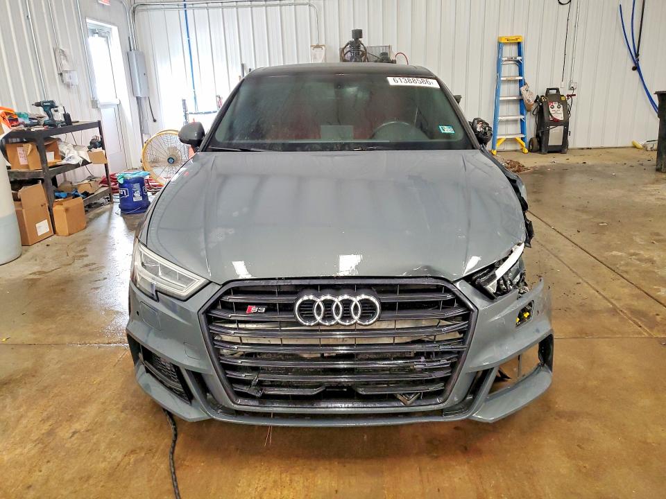 2018 Audi S3 მანქანა იყიდება აუქციონზე, vin: WAUB1GFF7J1027411, აუქციონის ნომერი: 61388586