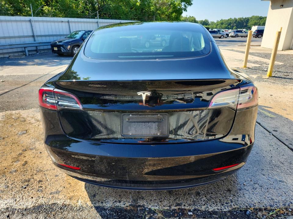 Продажа на аукционе авто 2022 Tesla Model 3, vin: 5YJ3E1EA8NF371728, номер лота: 63355266