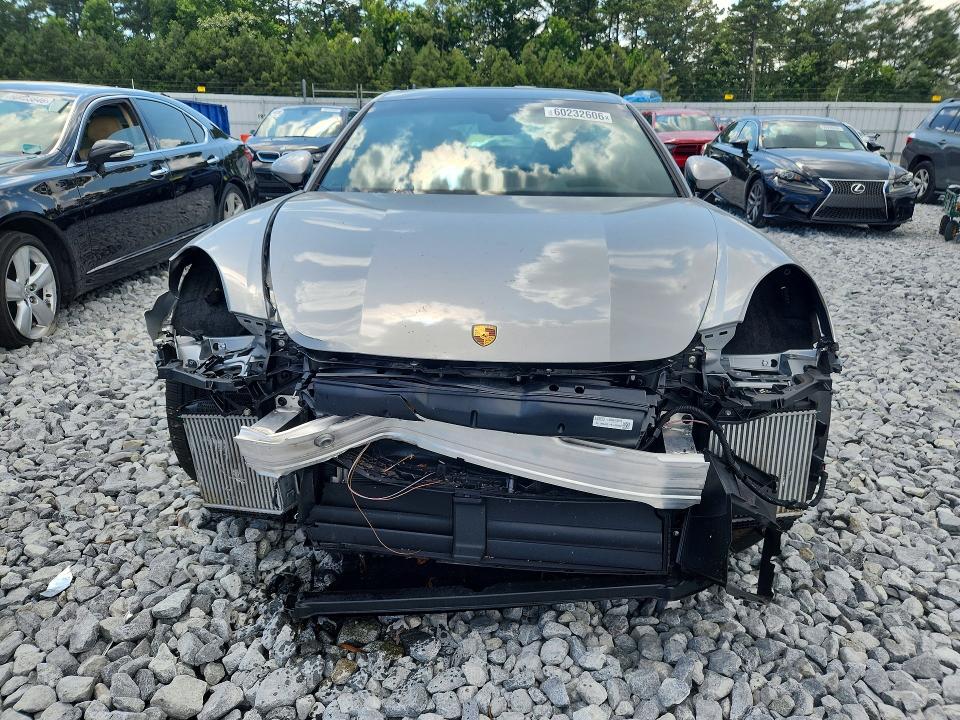 60232606 :رقم المزاد ، WP0AJ2A74PL103570 vin ، 2023 Porsche Panamera مزاد بيع