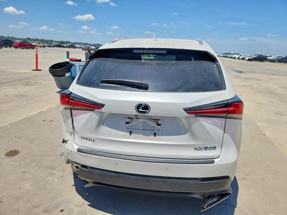 Продажа на аукционе авто 2021 Lexus Nx 300, vin: JTJDARBZ7M5023411, номер лота: 62781016