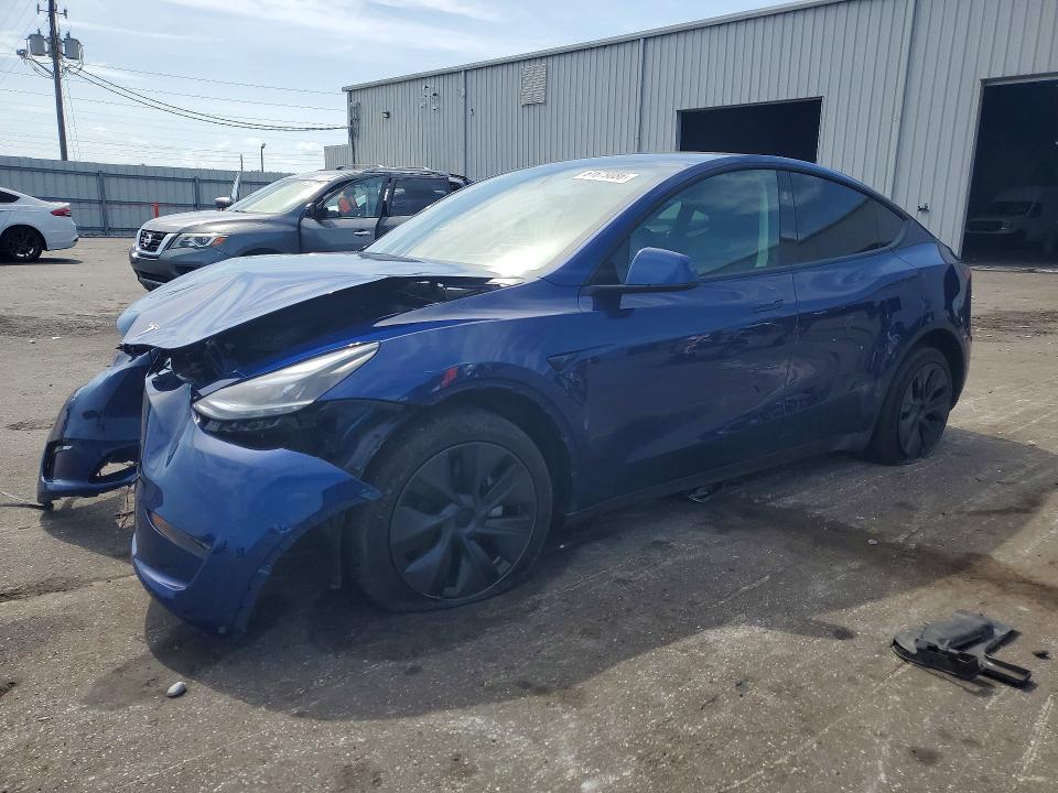 61679086 :رقم المزاد ، 7SAYGDED9SA379196 vin ، 2025 Tesla Model Y مزاد بيع