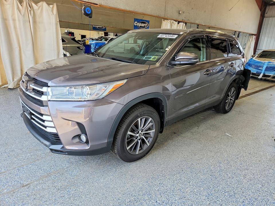Продаж на аукціоні авто 2019 Toyota Highlander, vin: 5TDJZRFH7KS630044, номер лоту: 60743446
