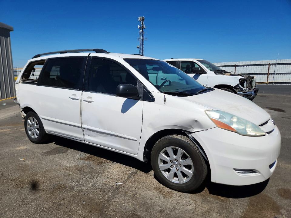 2006 Toyota Sienna მანქანა იყიდება აუქციონზე, vin: 5TDZA23C56S517984, აუქციონის ნომერი: 60797846