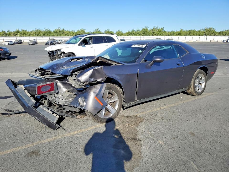 2016 Dodge Challenger მანქანა იყიდება აუქციონზე, vin: 2C3CDZAGXGH172001, აუქციონის ნომერი: 63245316