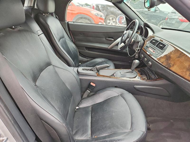 60403296 :رقم المزاد ، 4USBU53516LX00841 vin ، 2006 Bmw Z4 مزاد بيع
