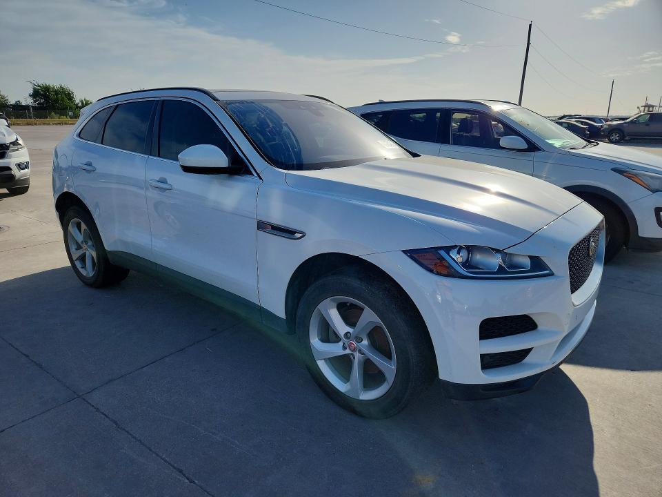 60704916 :رقم المزاد ، SADCJ2FX8LA630345 vin ، 2020 Jaguar F-pace مزاد بيع