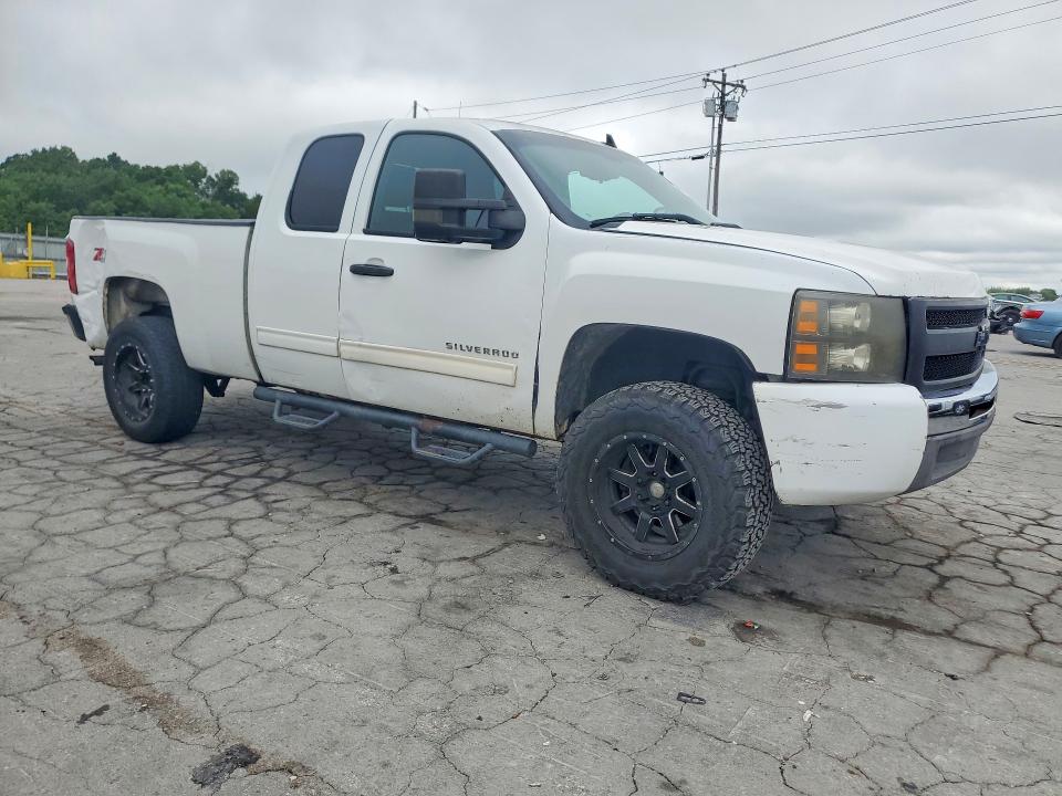 Продаж на аукціоні авто 2013 Chevrolet Silverado, vin: 1GCRKSE73DZ113557, номер лоту: 60984916