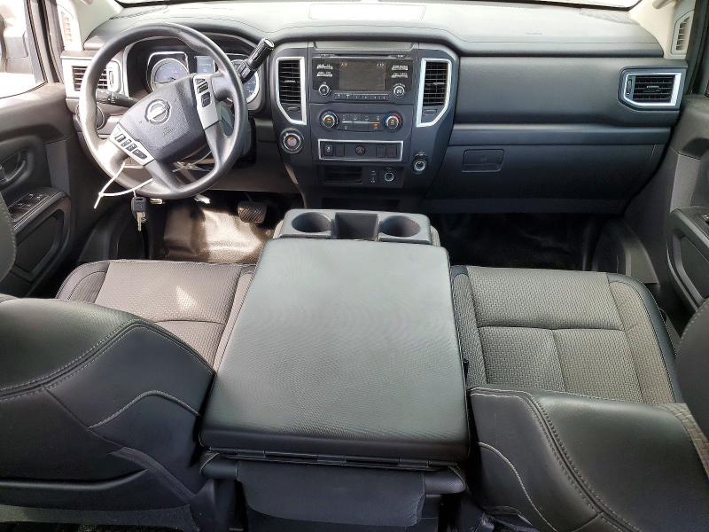 Продажа на аукционе авто 2017 Nissan Titan Xd, vin: 1N6BA1F11HN512017, номер лота: 60890356