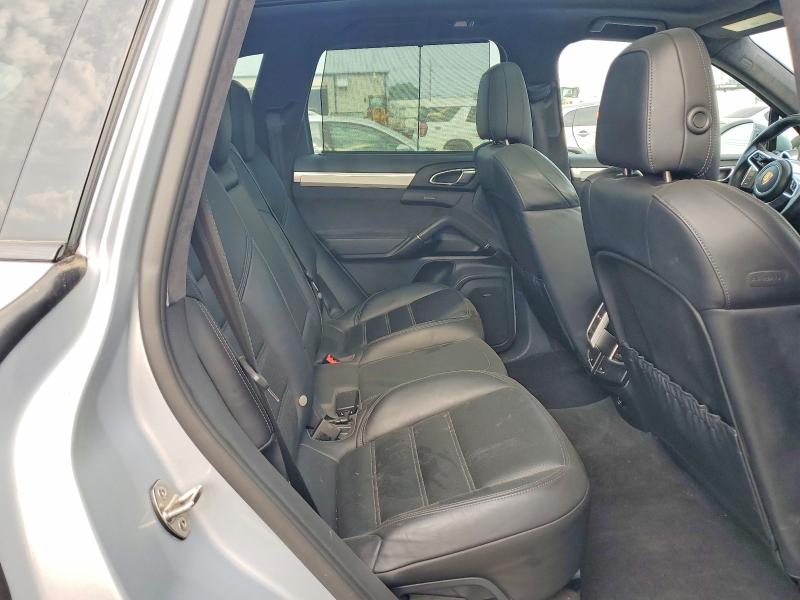 Продажа на аукционе авто 2016 Porsche Cayenne, vin: WP1AD2A21GLA72031, номер лота: 61336386