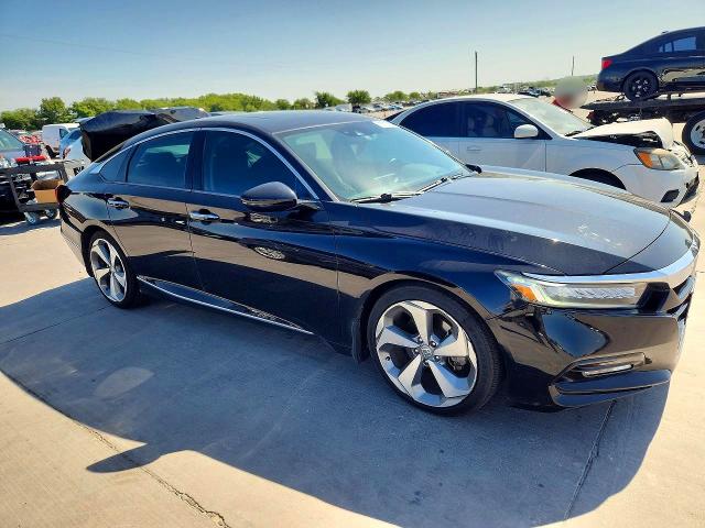 62780246 :رقم المزاد ، 1HGCV1F99JA120693 vin ، 2018 Honda Accord مزاد بيع