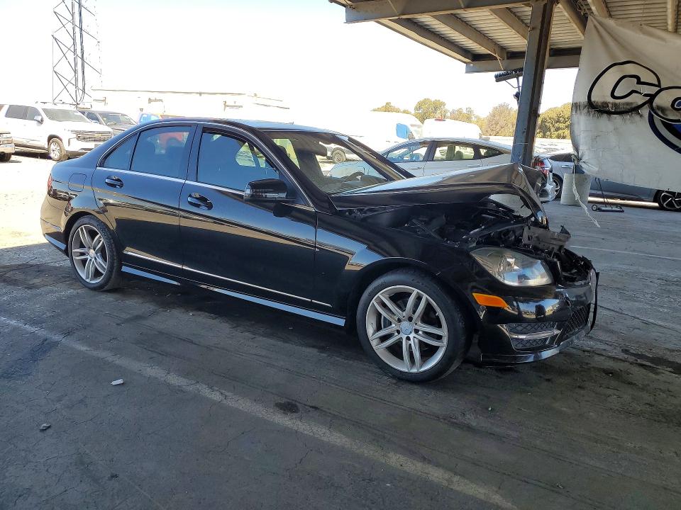Aukcja sprzedaży 2014 Mercedes-benz C, vin: WDDGF4HB4EA943199, numer aukcji: 61585846