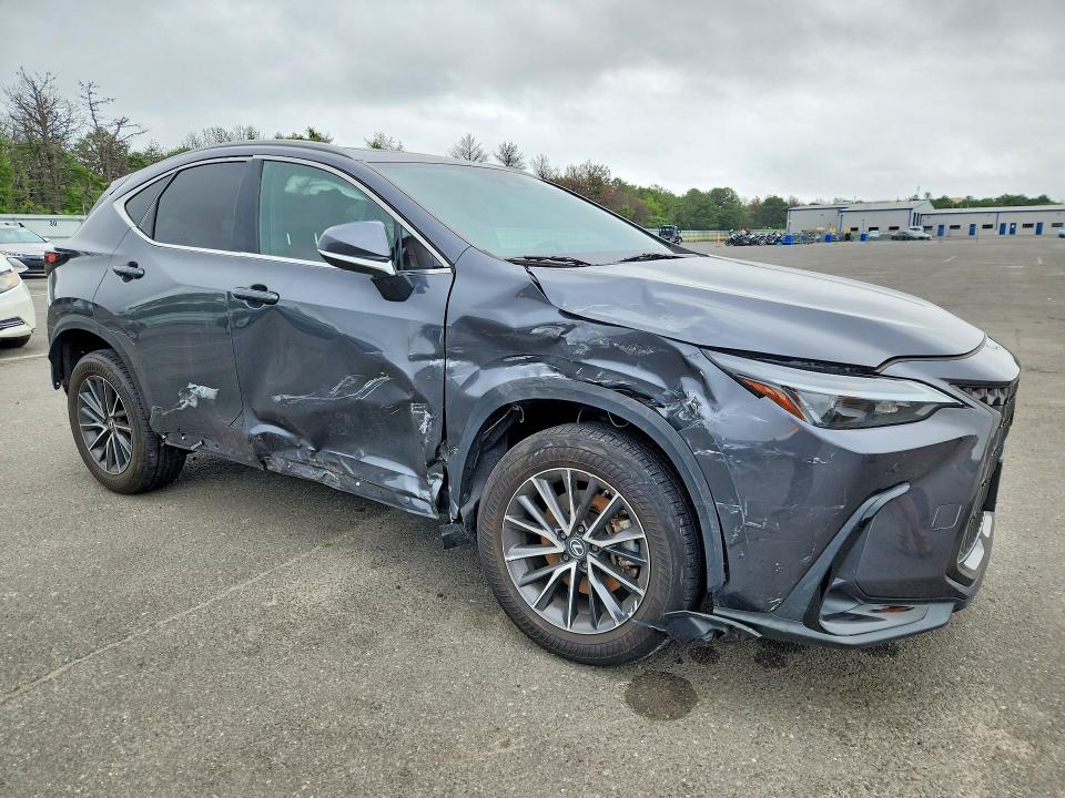 61998536 :رقم المزاد ، 2T2GGCEZ3RC041062 vin ، 2024 Lexus Nx مزاد بيع