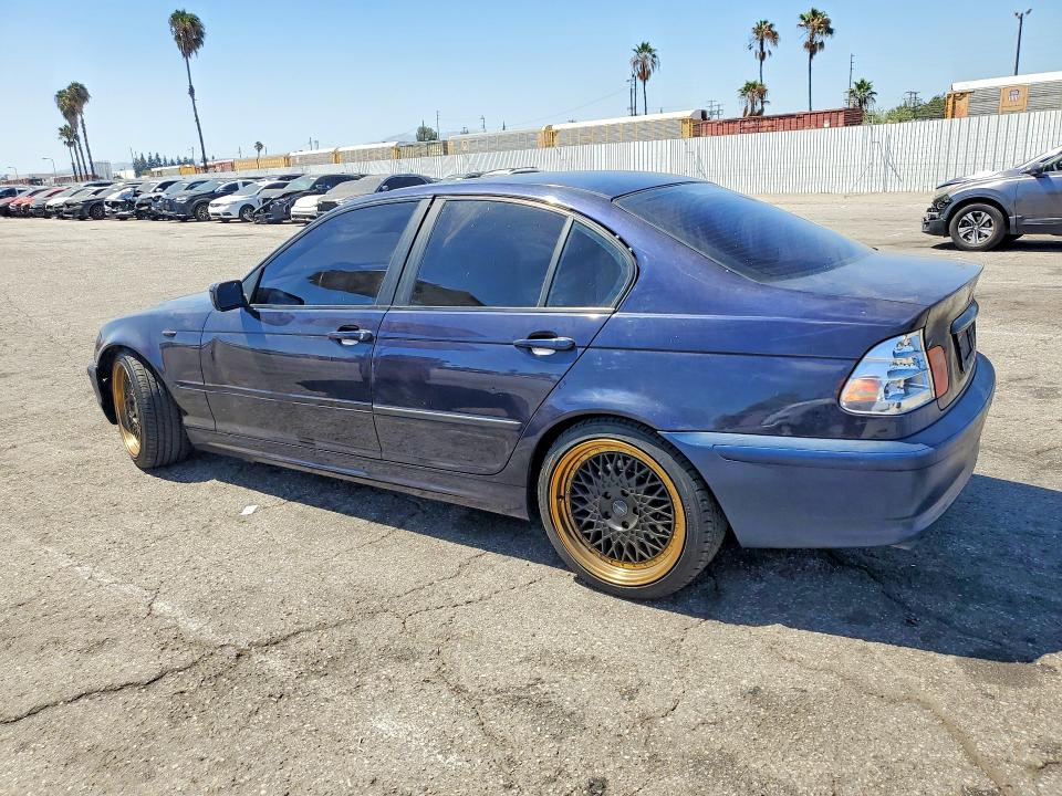 63535586 :رقم المزاد ، WBAAZ33453PH34381 vin ، 2003 Bmw 325 مزاد بيع