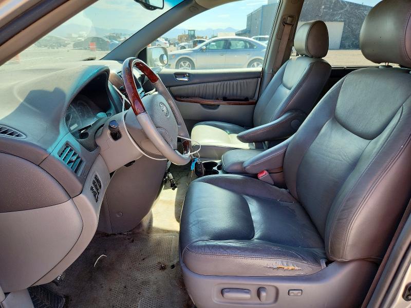 61743106 :رقم المزاد ، 5TDZA22C05S273953 vin ، 2005 Toyota Sienna مزاد بيع