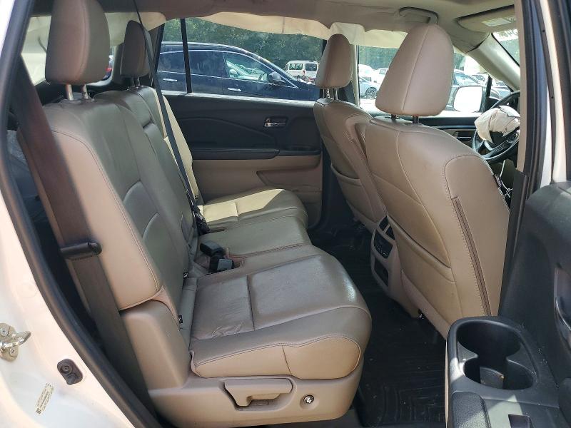 62101346 :رقم المزاد ، 5FNYF5H69GB030696 vin ، 2016 Honda Pilot مزاد بيع