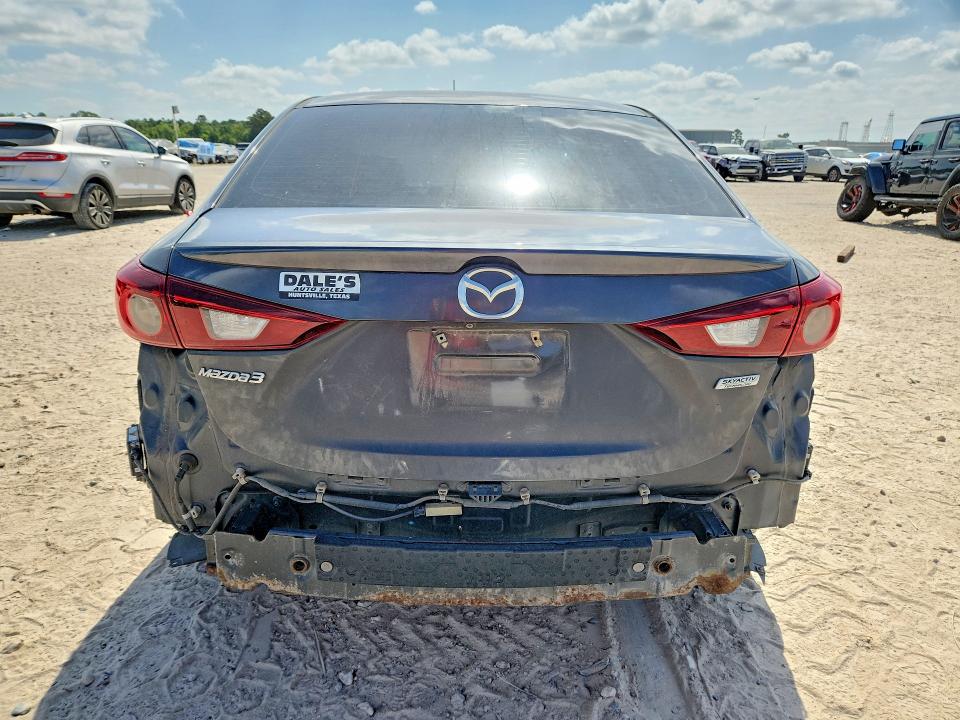 63238616 :رقم المزاد ، 3MZBM1V77FM236561 vin ، 2015 Mazda 3 مزاد بيع