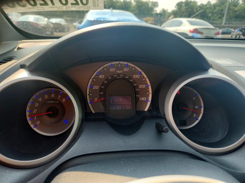 2011 Honda Fit მანქანა იყიდება აუქციონზე, vin: JHMGE8H52BS010422, აუქციონის ნომერი: 62612096