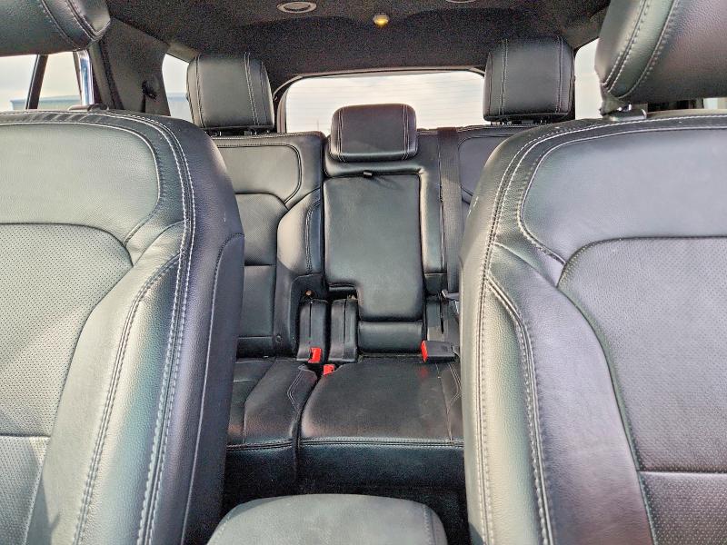 Продажа на аукционе авто 2017 Ford Explorer, vin: 1FM5K8F8XHGB82218, номер лота: 61806476