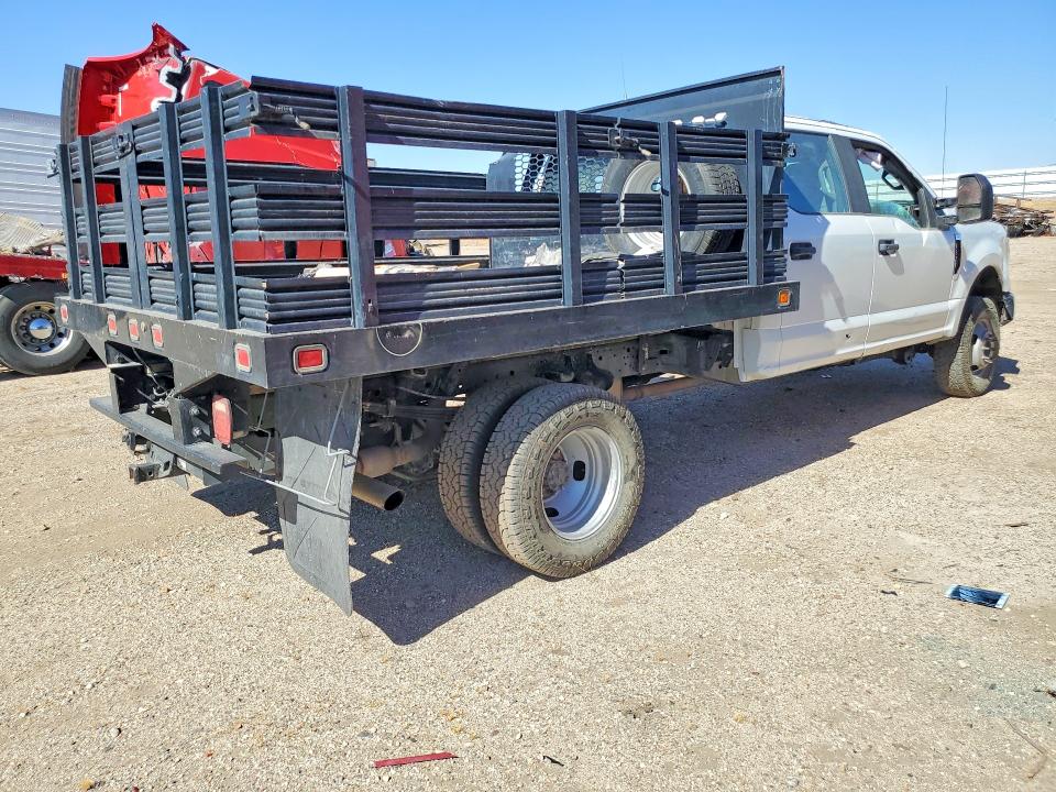 2022 Ford F350 Super Duty მანქანა იყიდება აუქციონზე, vin: 1FD8W3H62NED17361, აუქციონის ნომერი: 63278516