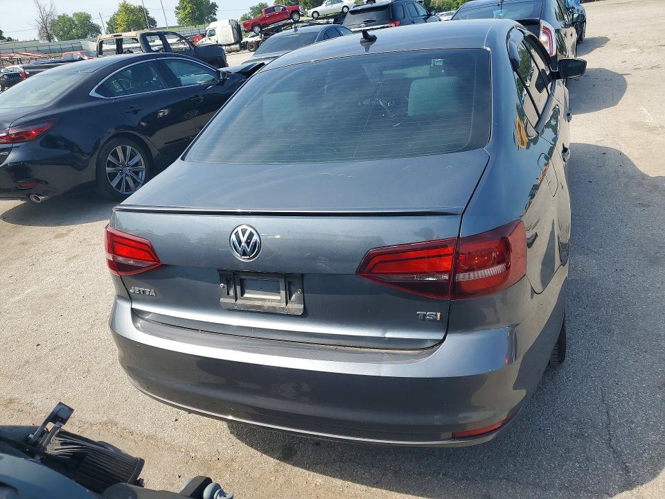 2016 Volkswagen Jetta მანქანა იყიდება აუქციონზე, vin: 3VWB17AJ1GM294633, აუქციონის ნომერი: 63411806